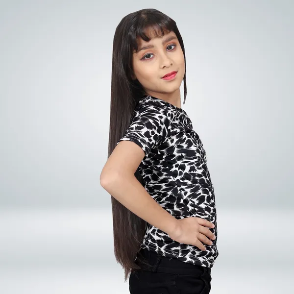 Girls_Printed_Round_Neck_T-Shirt
